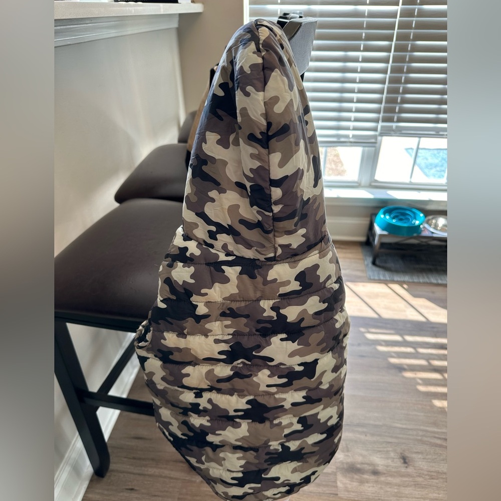 TOPPAW L CAMO PUFFER JACKET